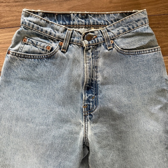 Levi’s 512 Slim Taper Jeans | Size 25 (9 Long) | Distressed - Picture 4 of 9